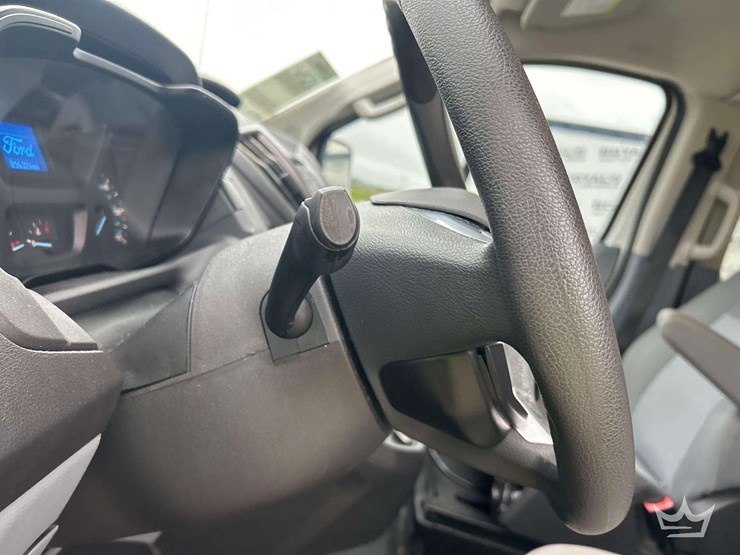 2018-ford-transit-image-13