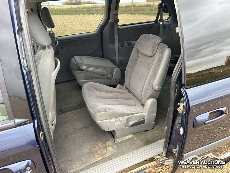 2006-dodge-grand-caravan-image-23