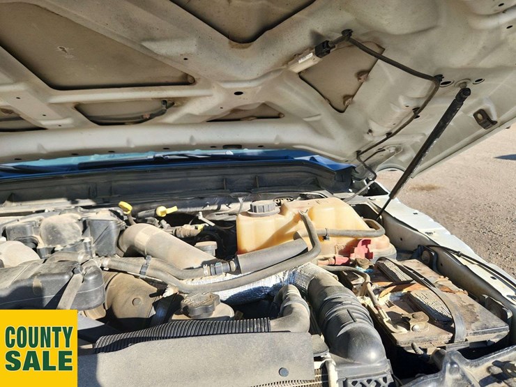 2015-ford-f550-image-24