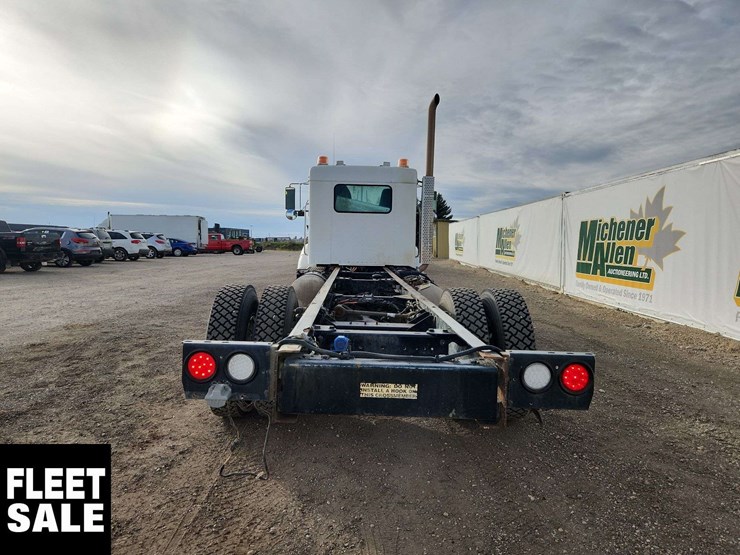 2015-kenworth-t370-image-6