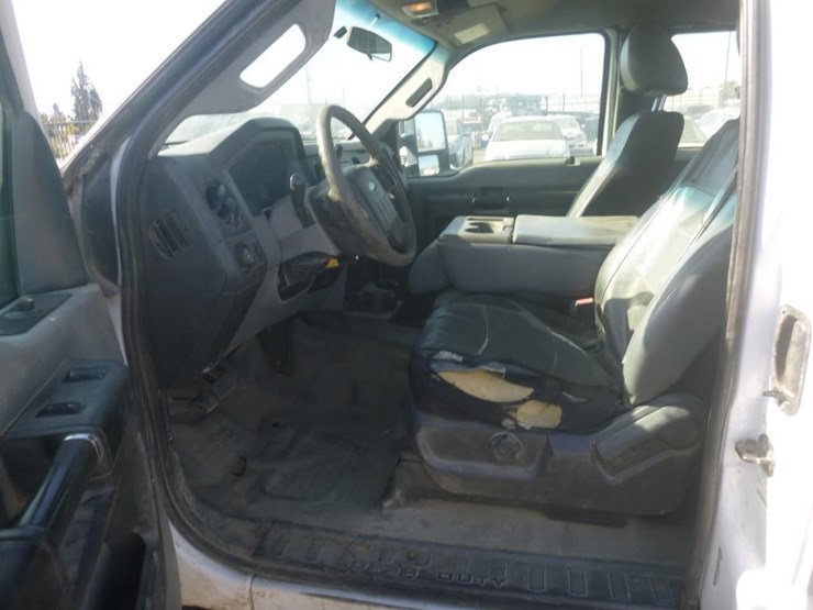 2015-ford-f350-image-11