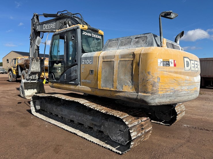 deere-210g-lc-image-3