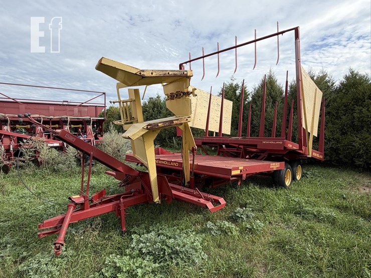 new-holland-1033-image-1
