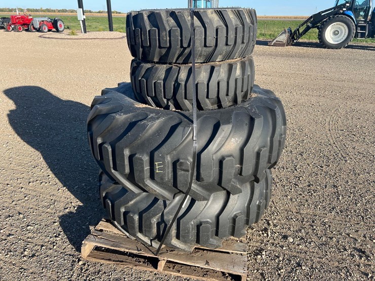 galaxy-tractor-tires-image-2