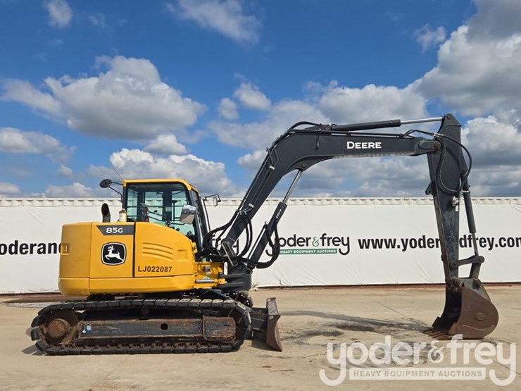 2020-deere-85g-image-6