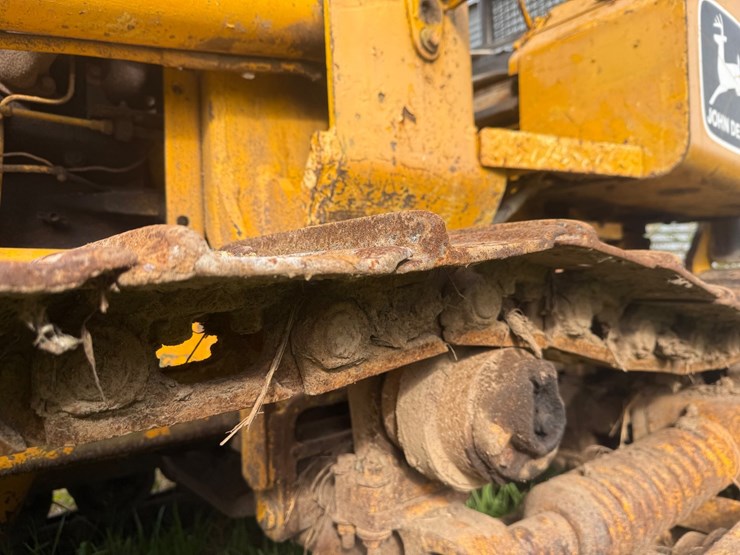 john-deere-350-image-18
