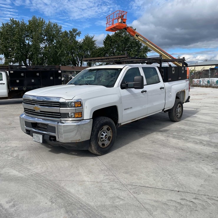 2016 CHEVROLET 2500