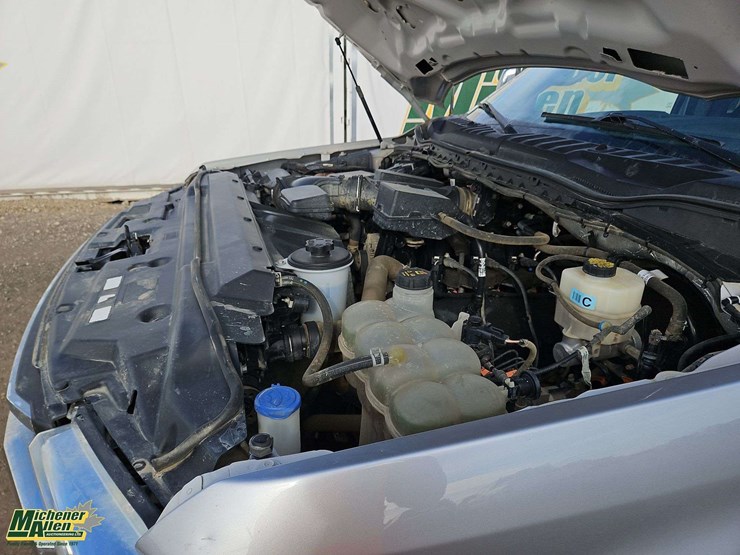 2022-ford-f250-image-15