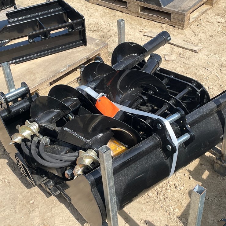 #2029 • Excavator Attachment Set