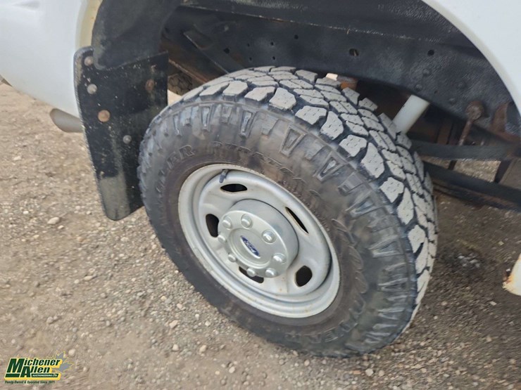 2012-ford-f250-image-27