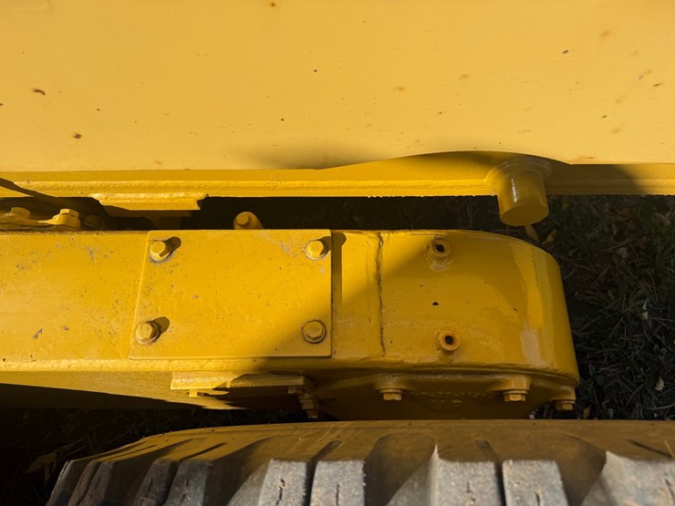 #3534-•-komatsu-gd305a-motor-grader-image-59