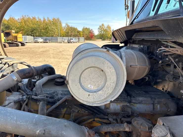 2005-kenworth-t800-image-26