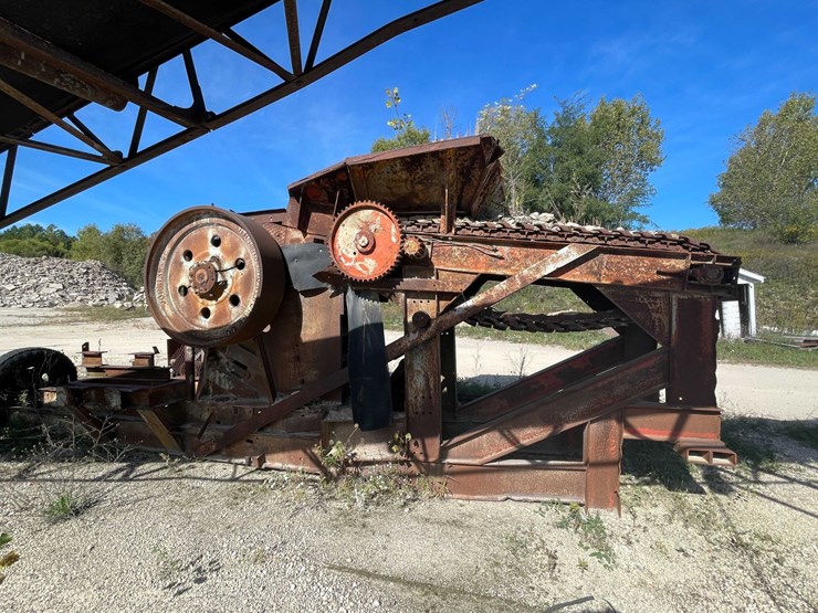 #321-•-rogers-iron-works-jaw-crusher-(west-bend,-wi)-image-4