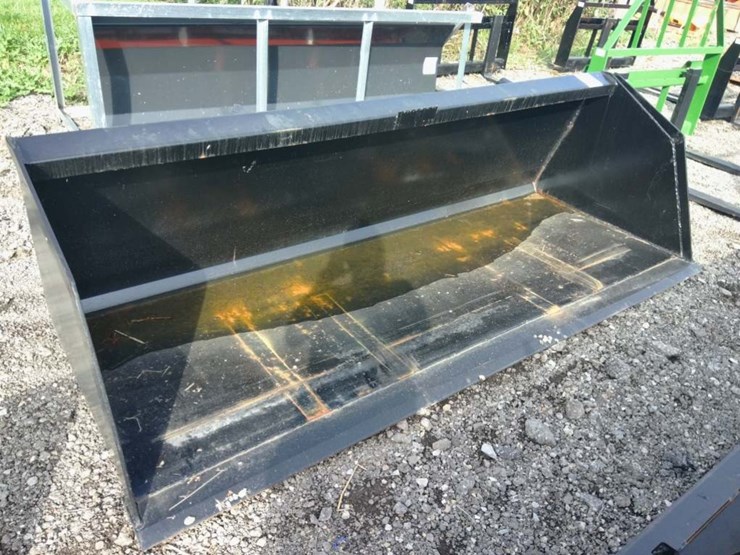swict-96"-quick-attach-bucket-image-1