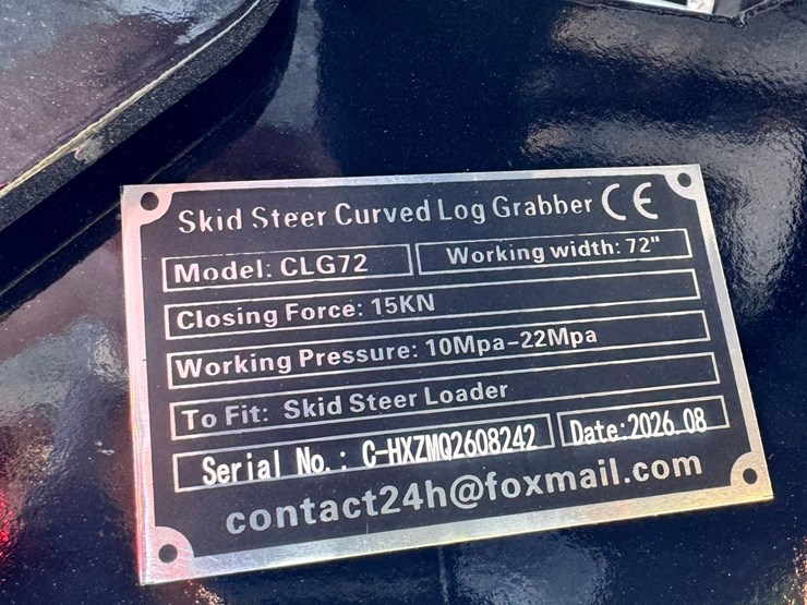 future-skid-steer-grapple-/-curved-log-grapple-image-3
