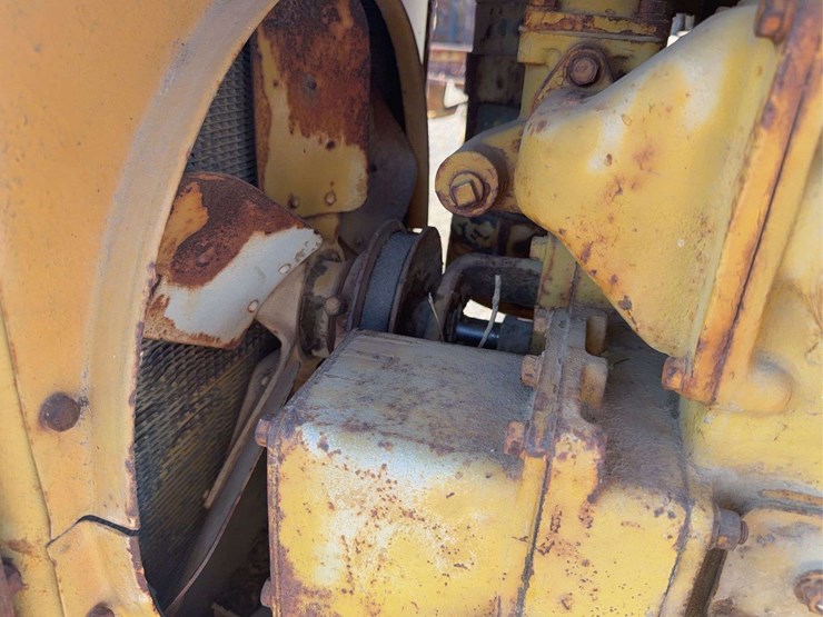 caterpillar-d2-image-22