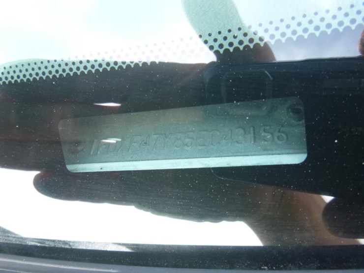 2005-ford-f450-image-17