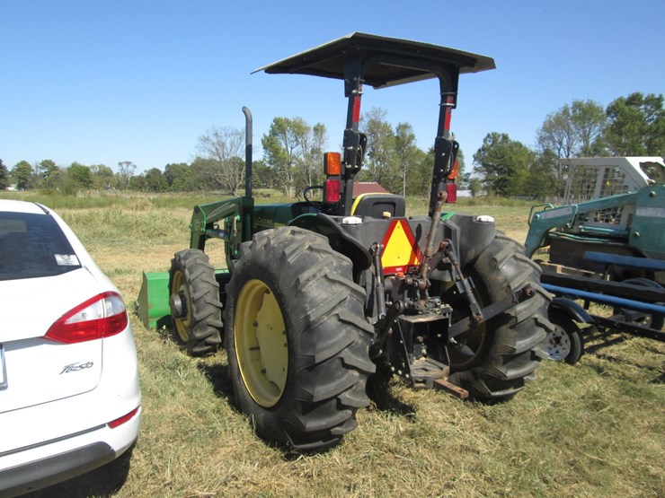 john-deere-5205-image-4