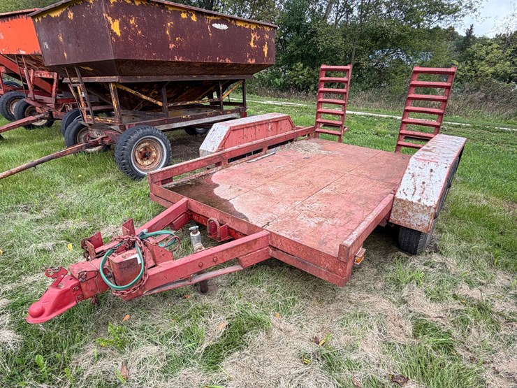 #4012-•-heavy-duty-skid-loader-trailer-image-3