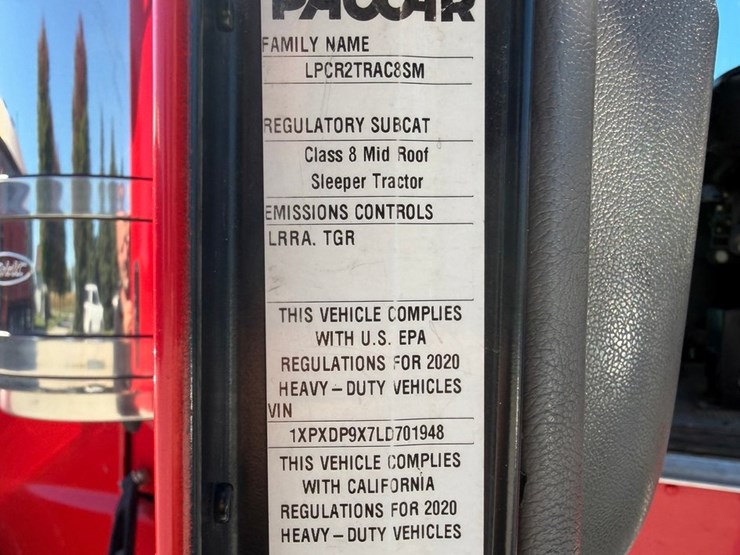 2020-peterbilt-389-image-82