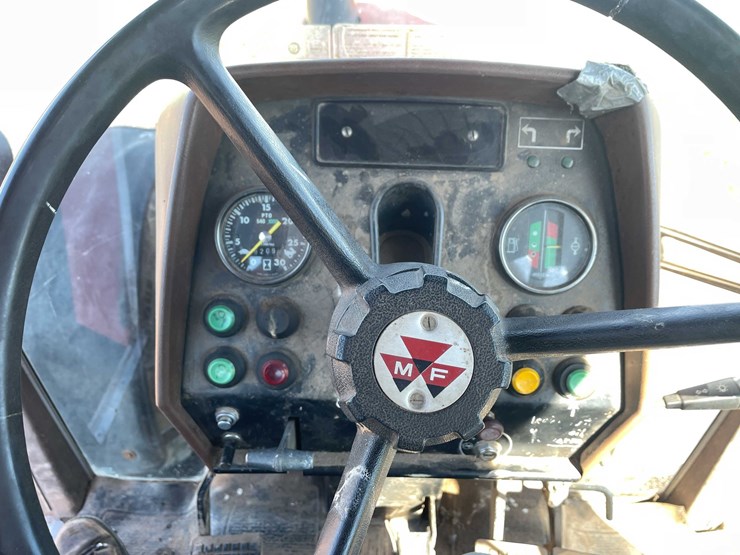 massey-ferguson-3525-image-10