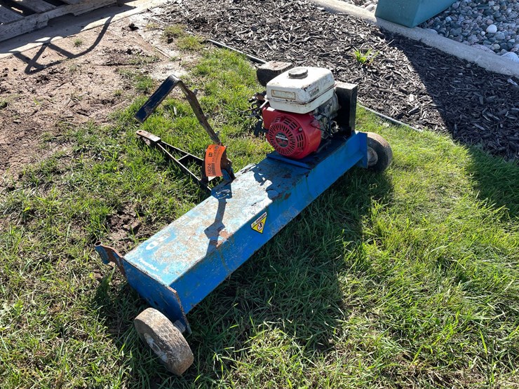 #1824-•-blue-bird-36"-pull-behind-aerator-image-2