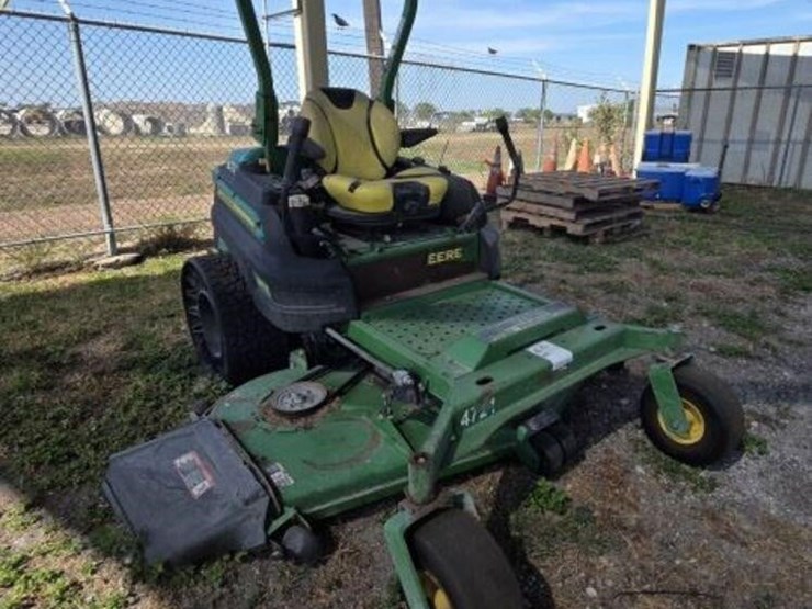 john-deere-997r-zero-turn-image-2