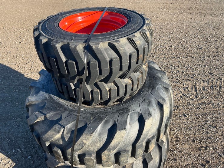 galaxy-tractor-tires-image-4