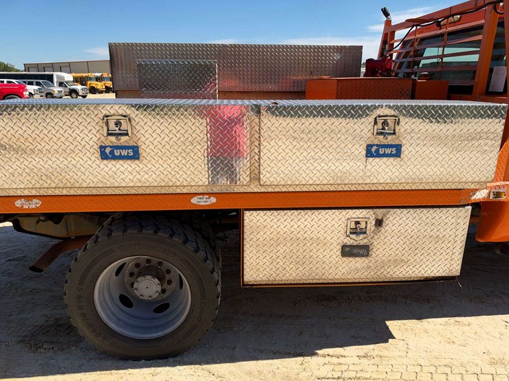 2009-ford-f450-image-16