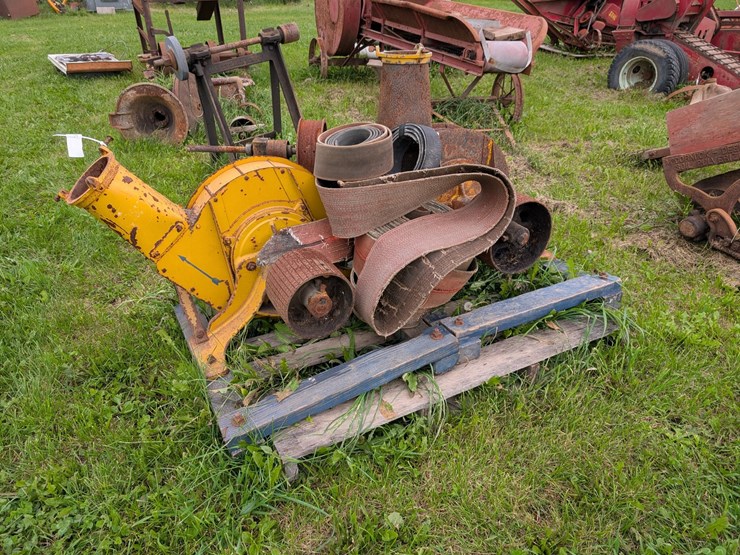 #4087-•-belt-driven-blowers-image-2