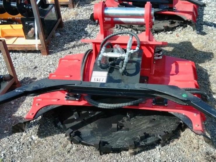 caterpillar-320-image-1