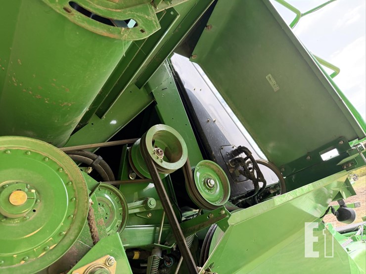2011-john-deere-9870-sts-image-45