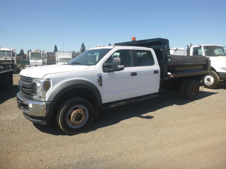 2018-ford-f550-image-1