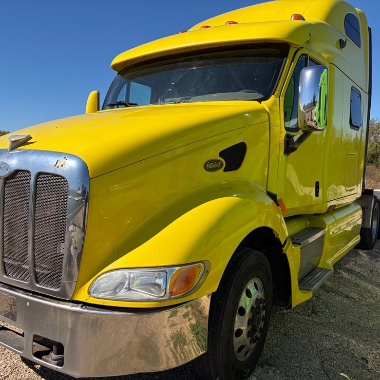 2007 PETERBILT 387
