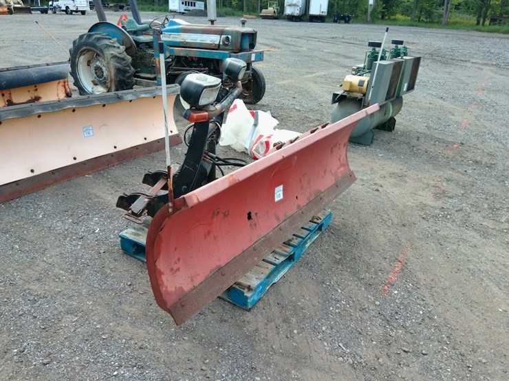 90"-boss-snowplow-image-2