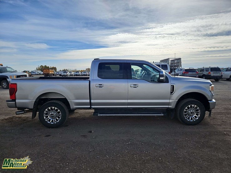 2022-ford-f250-image-12