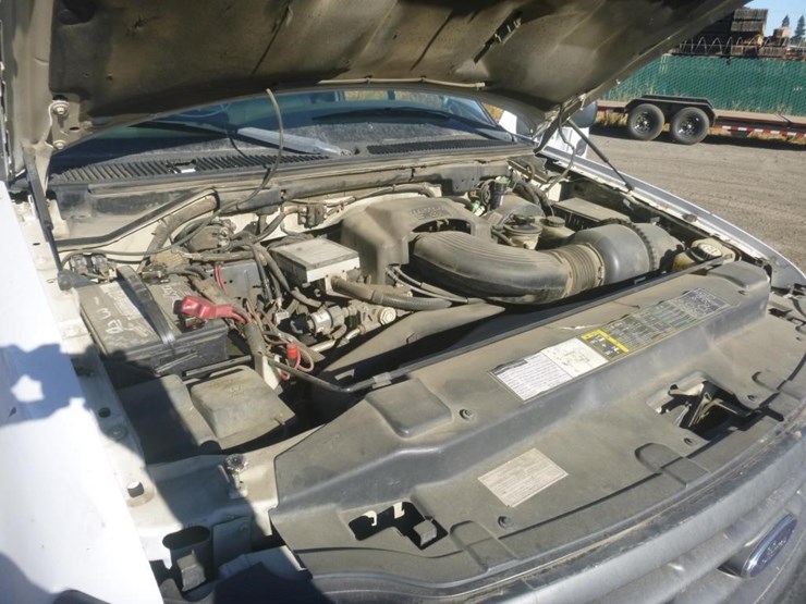 2004-ford-f150-image-13