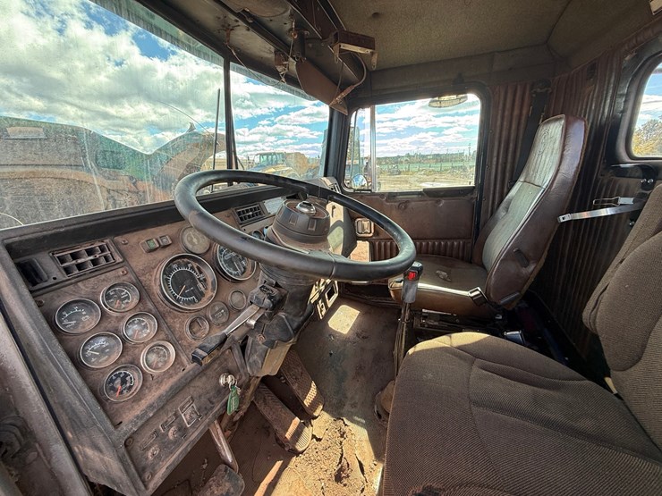 kenworth-t800-image-35