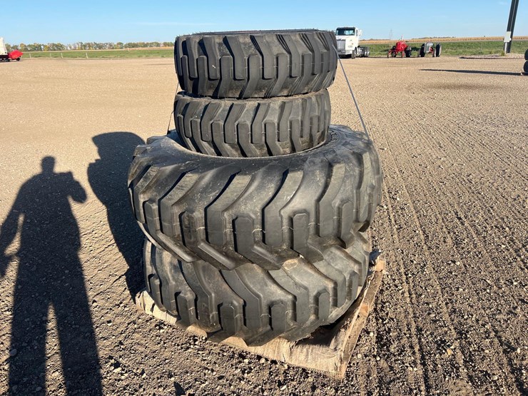 galaxy-tractor-tires-image-5
