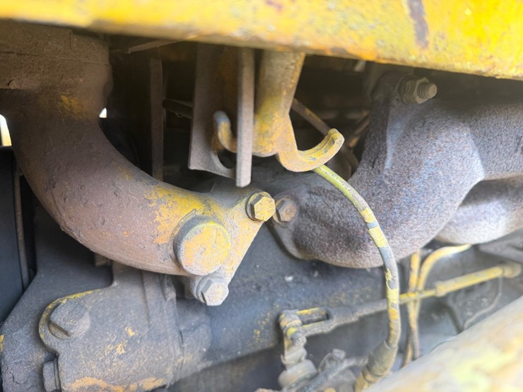 john-deere-350-image-36