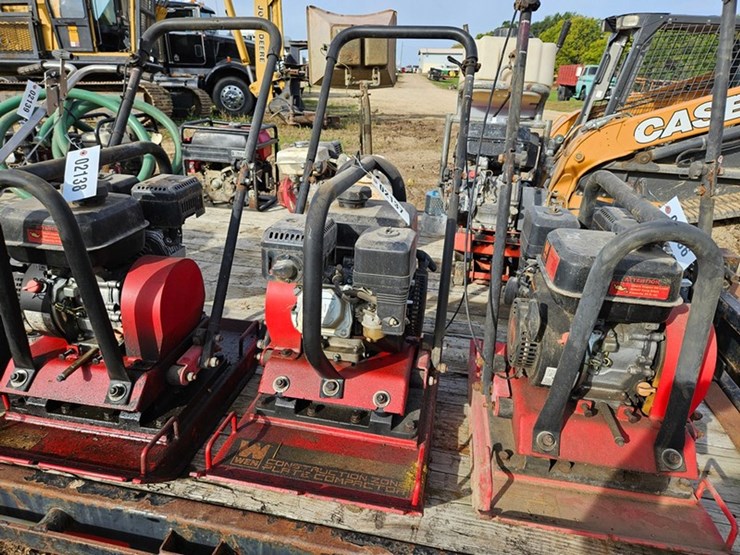 #2137-•-wen-construction-zone-plate-compactor-image-1