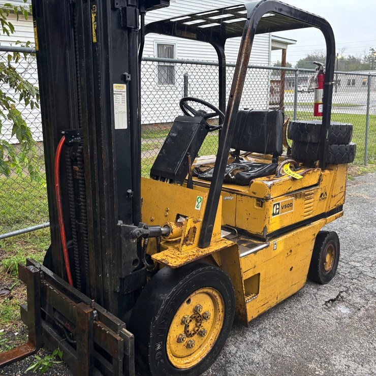 CATERPILLAR V50B