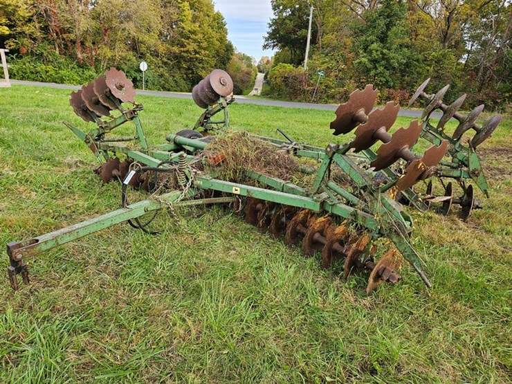 #2129-•-john-deere-disc-image-1