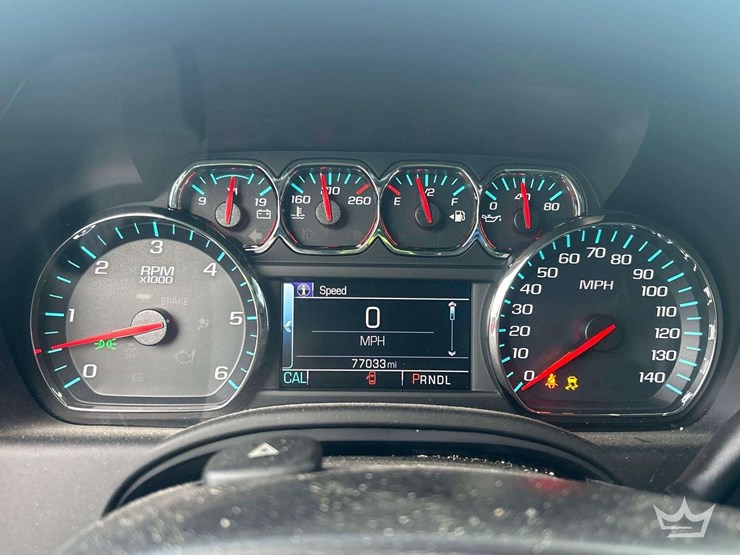 2018-chevrolet-tahoe-image-16