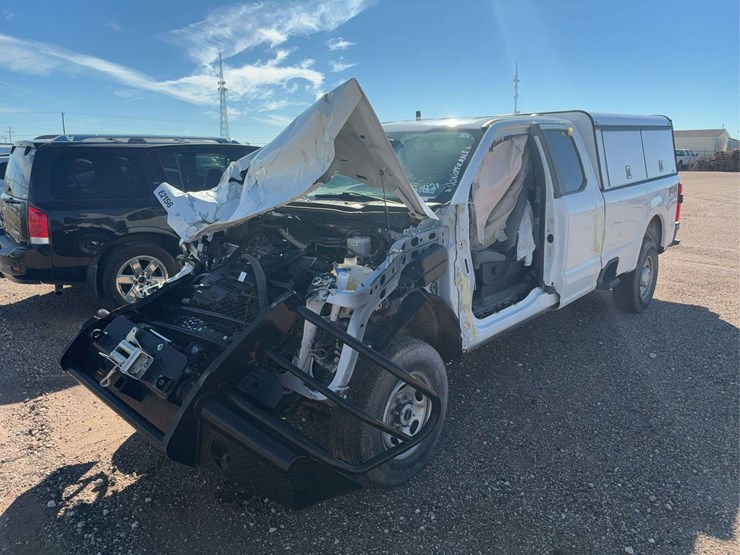 2024-ford-f350-image-1
