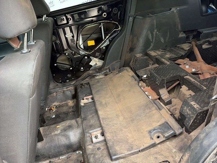 2018-ford-explorer-image-22
