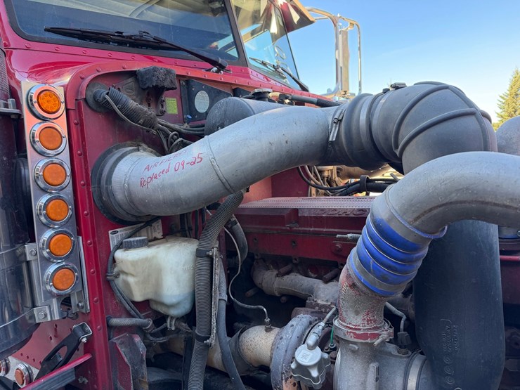 2005-peterbilt-378-image-72