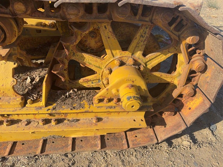 caterpillar-60-image-13