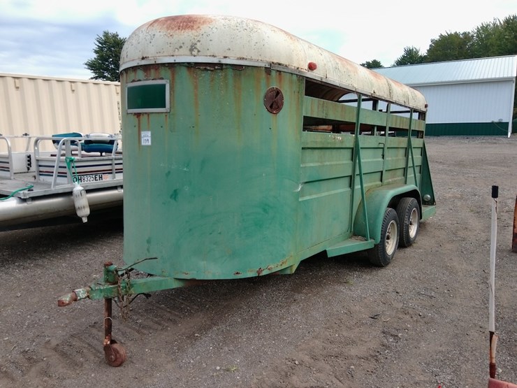 premier-5'x16'-livestock-trailer-image-1