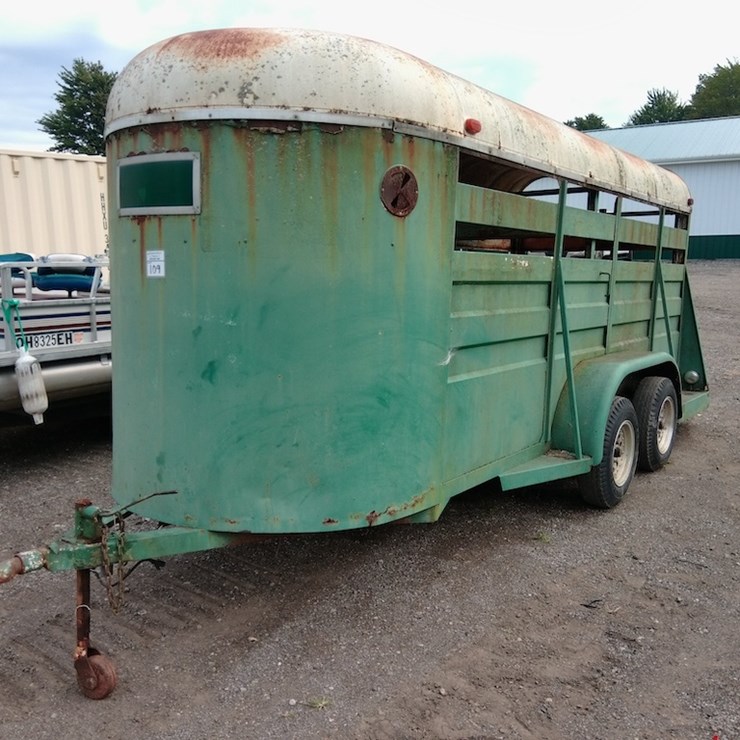 PREMIER 5'X16' LIVESTOCK TRAILER